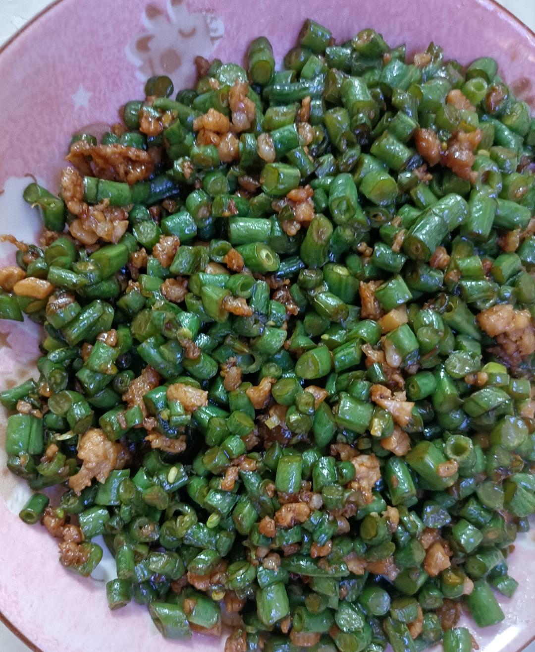 一道很费米饭的菜，肉沫豇豆