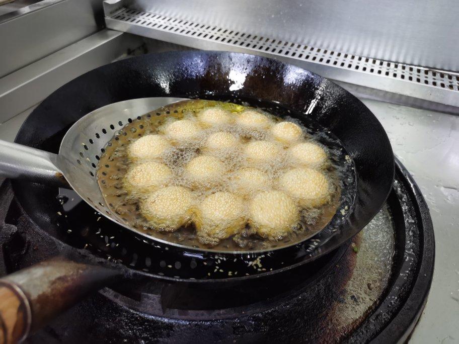 黄金麻团