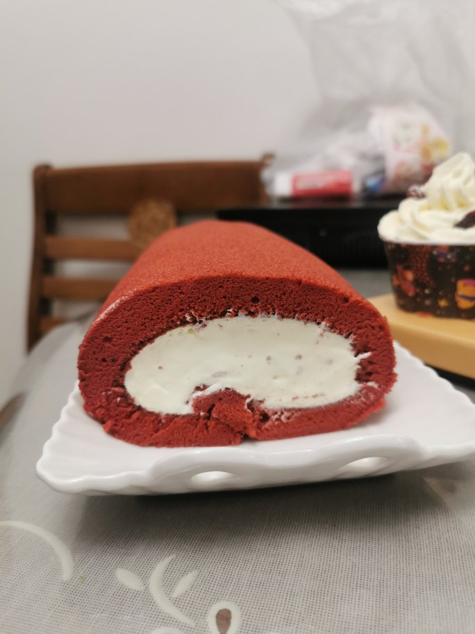 红丝绒蛋糕卷（超详细）