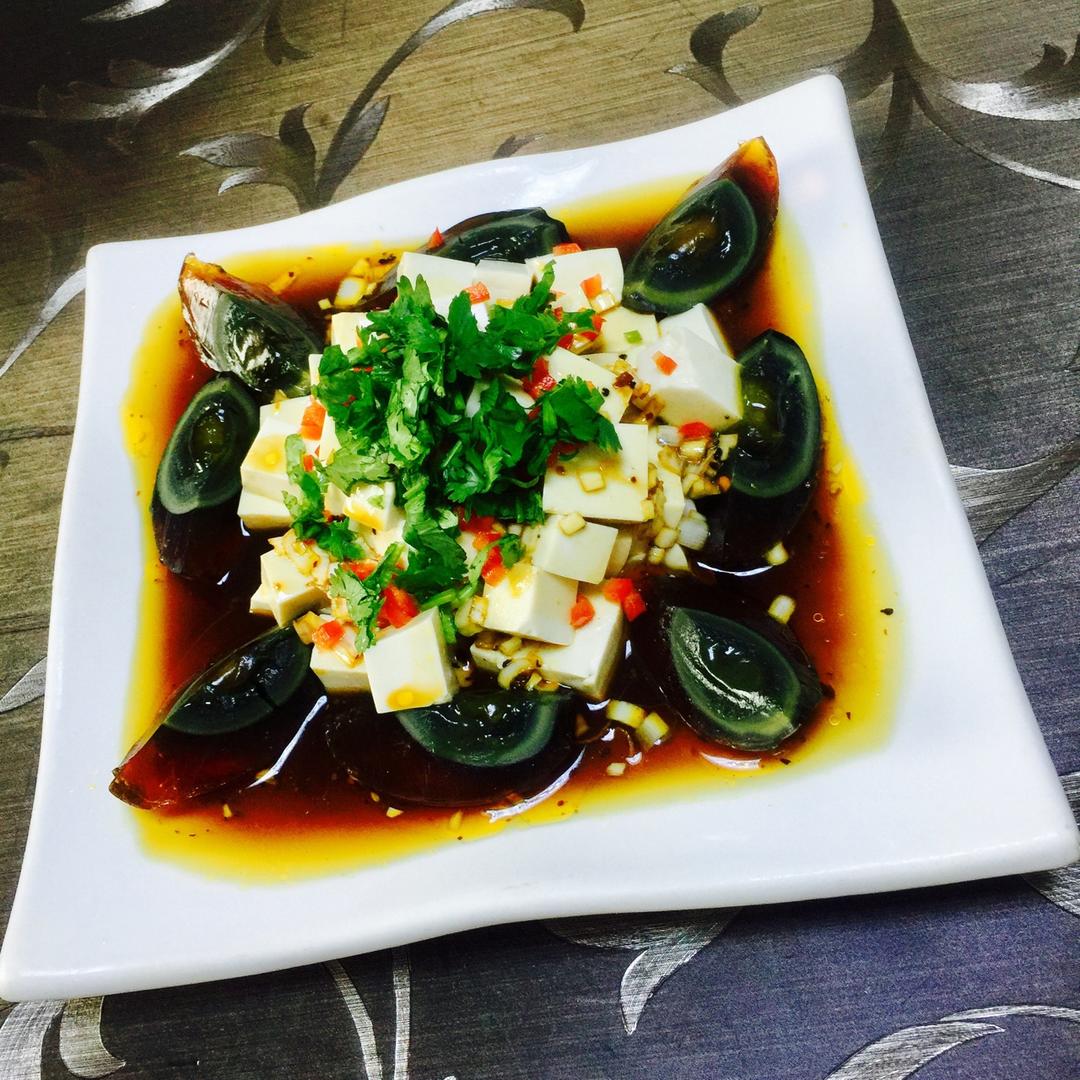 皮蛋豆腐