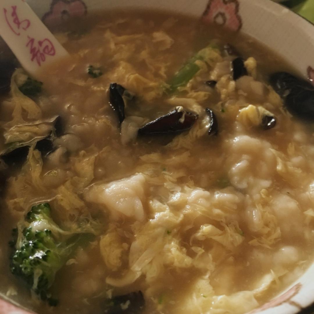 青菜鸡蛋疙瘩汤