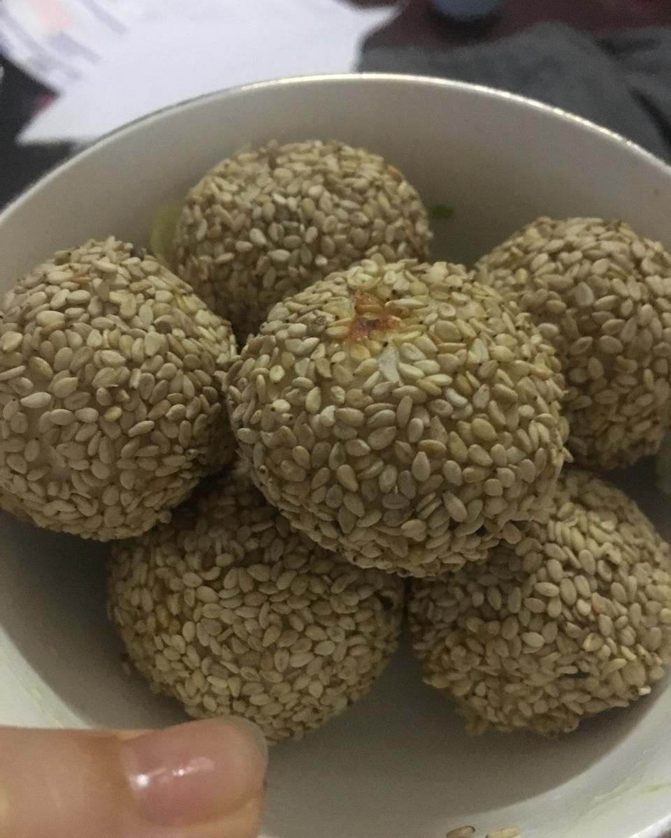 山药紫薯芝麻球