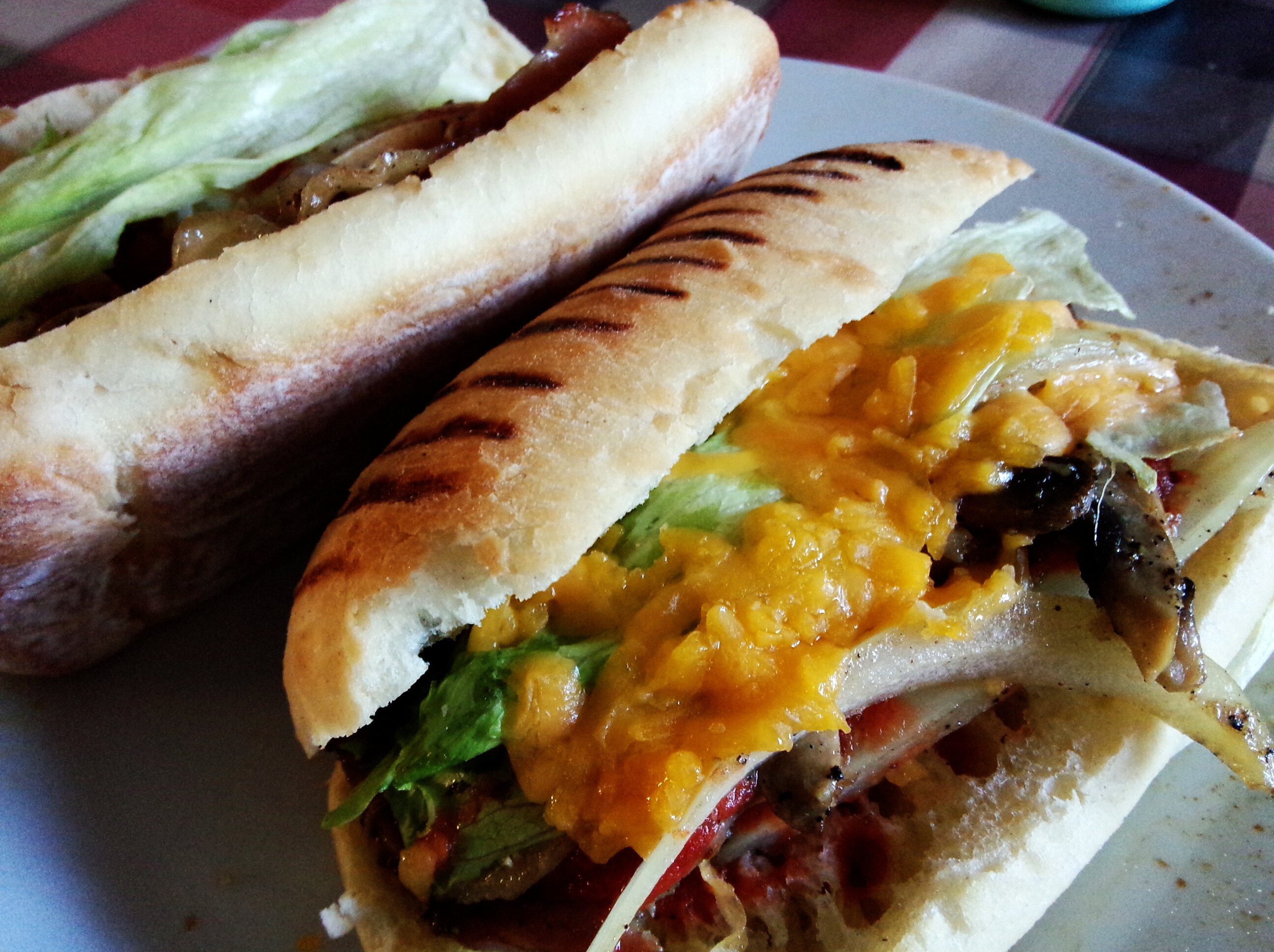 TUNA AND SWEETCORN PANINI 吞拿鱼玉米帕尼尼