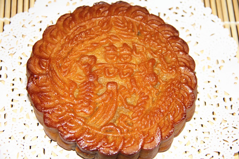 广式月饼——蛋黄莲蓉月饼
