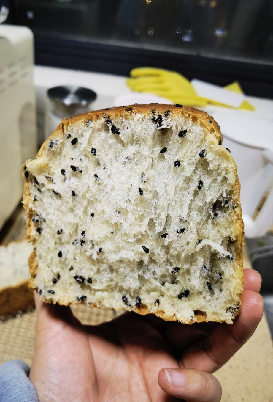 金大旺的黑芝麻吐司