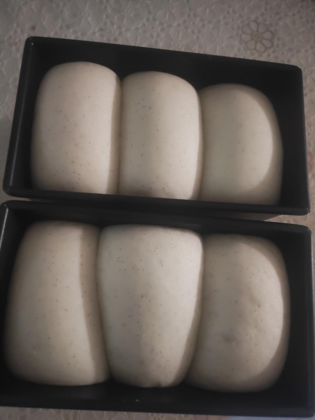 软到拿不起来的生吐司