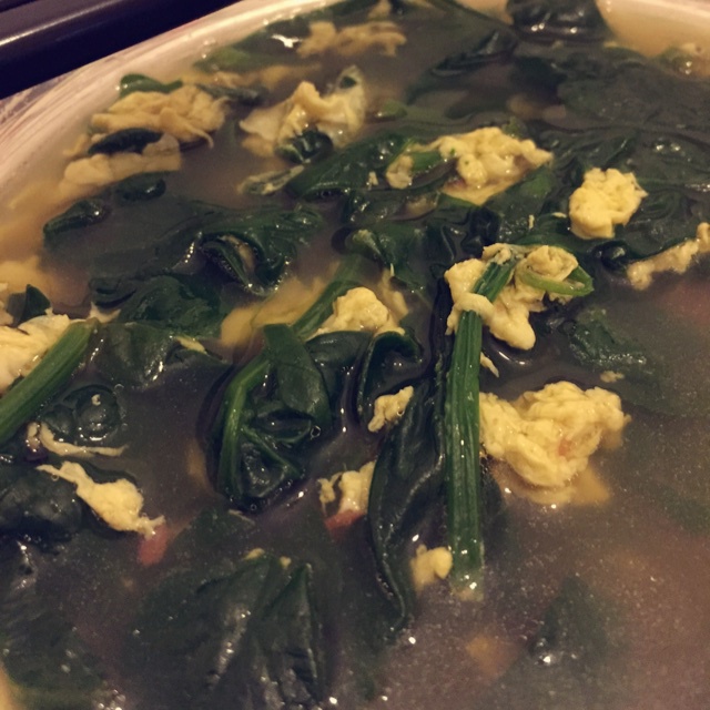 菠菜鸡蛋汤