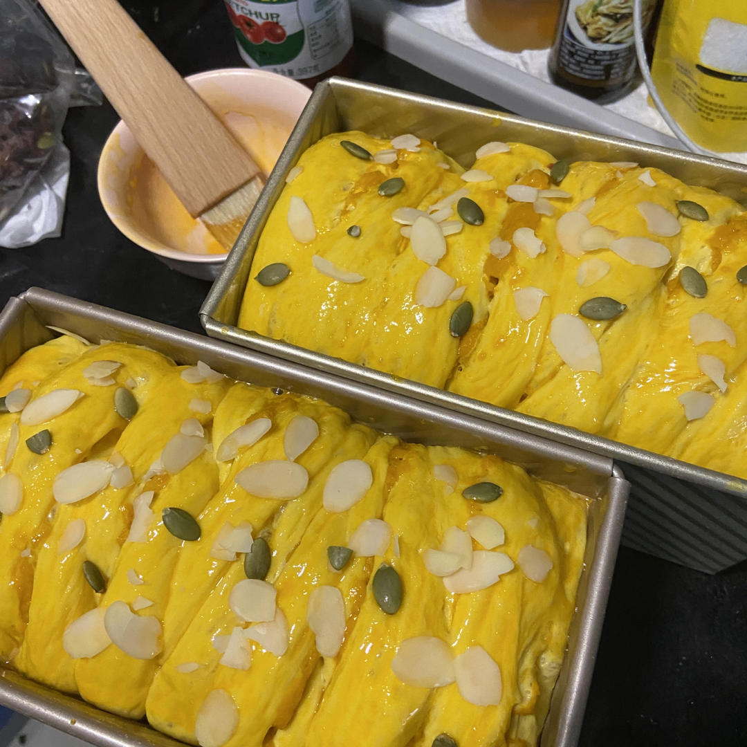双倍美味南瓜吐司（双重南瓜，美味加倍）