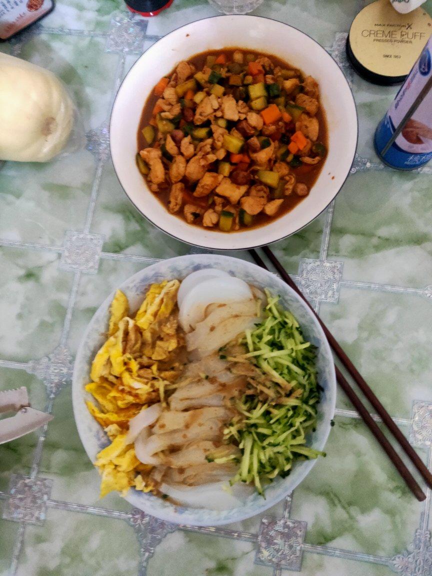 家庭版宫保鸡丁简单方便搞定一顿饭