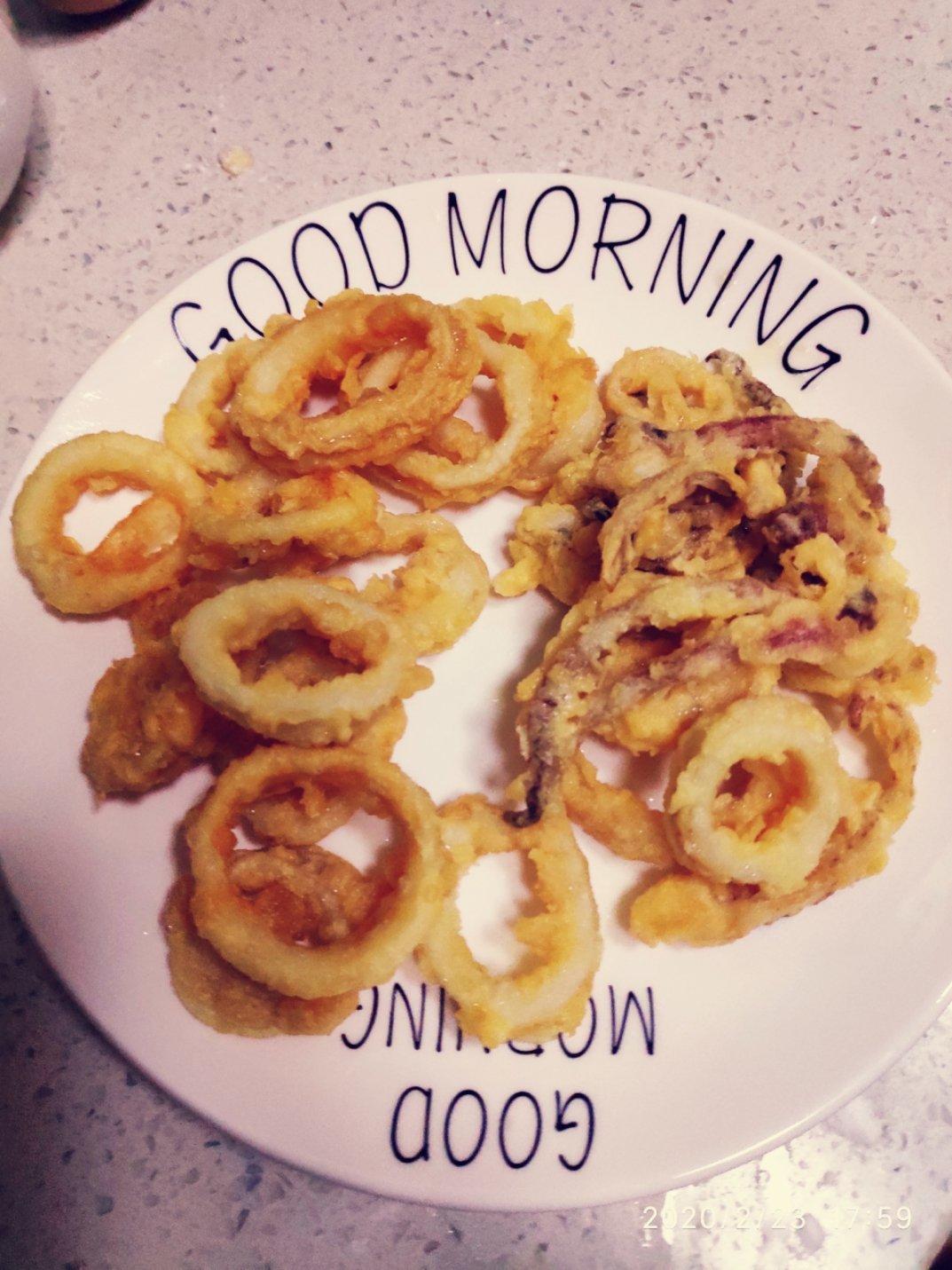 不用面包糠的炸鱿鱼圈～