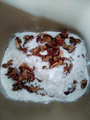 红糖红枣开花馒头（一次性发酵）的做法 步骤2