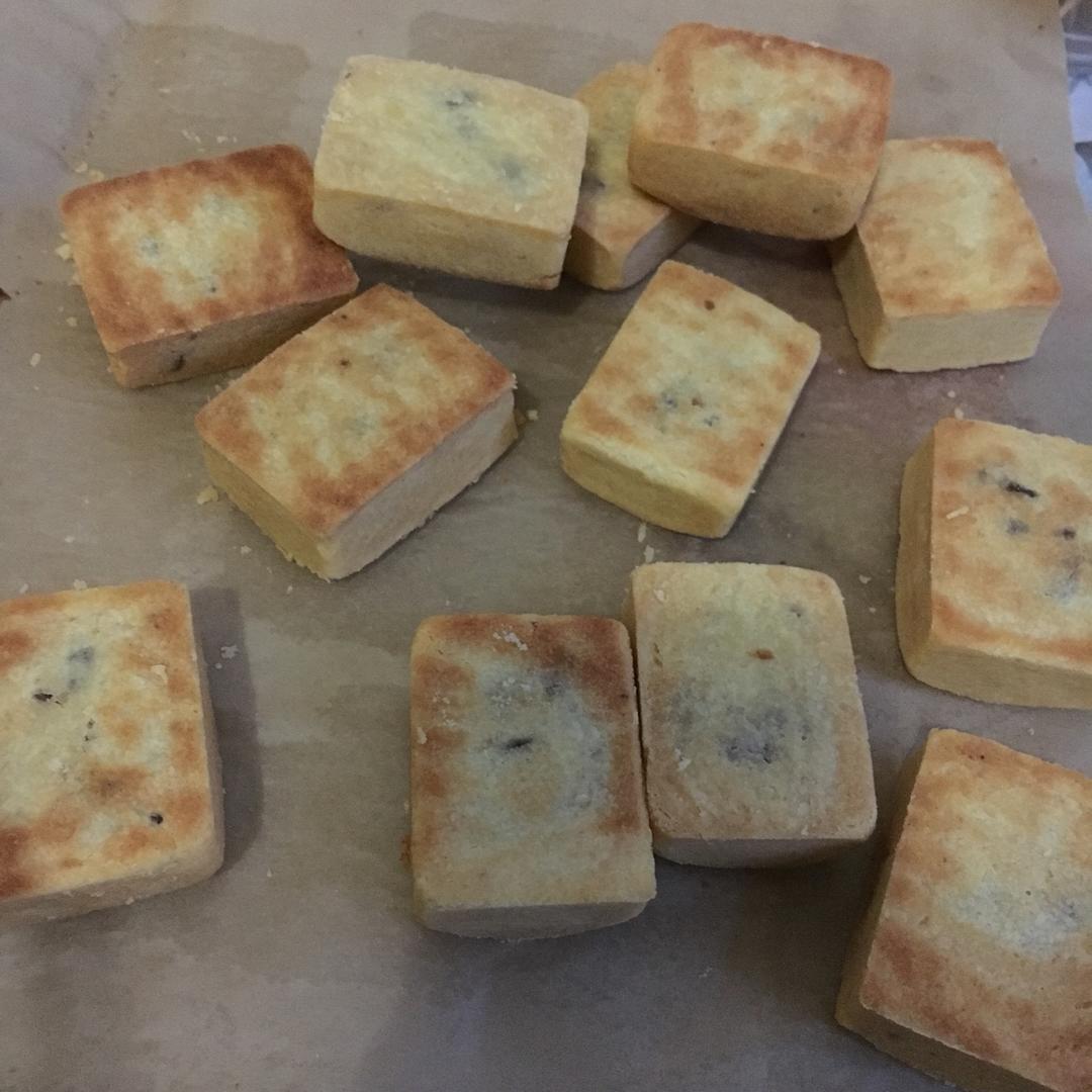 好吃到爆的凤梨酥 - 没有冬瓜，不是菠萝，就是真凤梨酥！