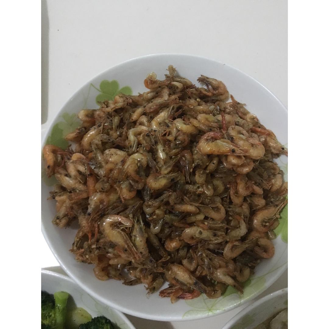 酥炸小河虾