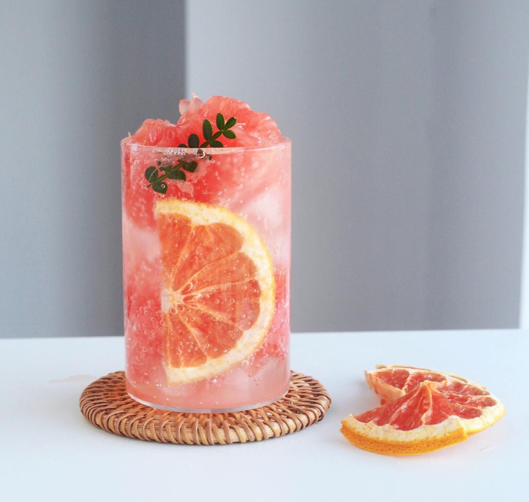 自制果干之果味气泡水的做法