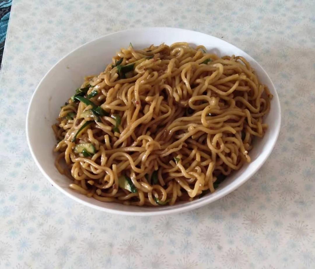 豉油皇炒面（低脂素食）的做法