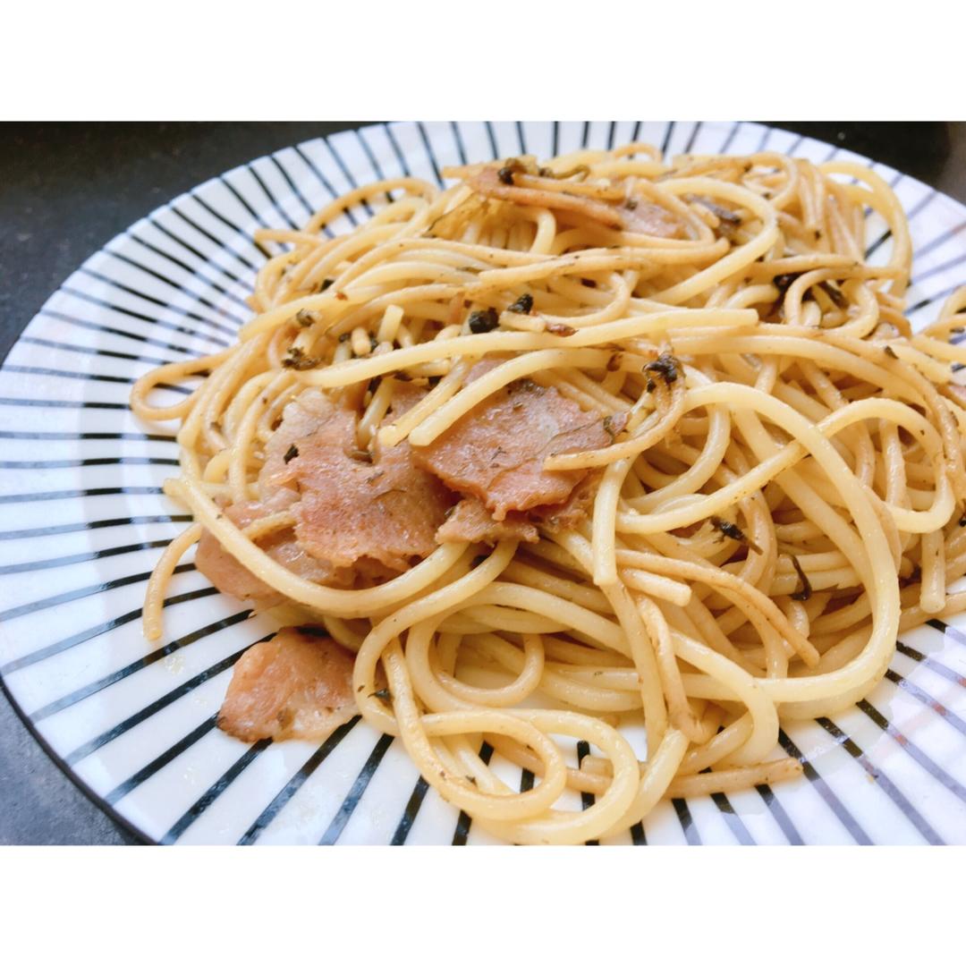 可能是最好吃系列--橄榄菜培根意面