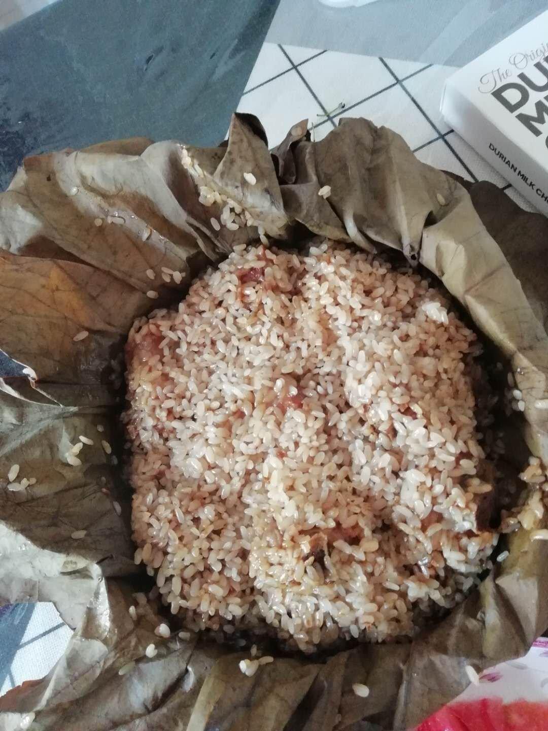 荷叶糯米蒸排骨