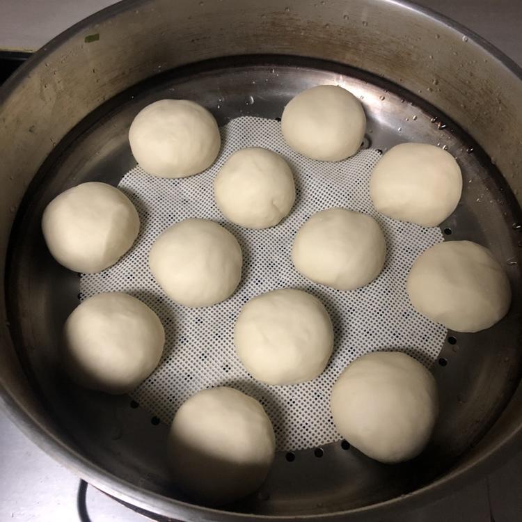 新手做馒头也能100%成功——附上非常详细的视频步骤（一次发酵法）