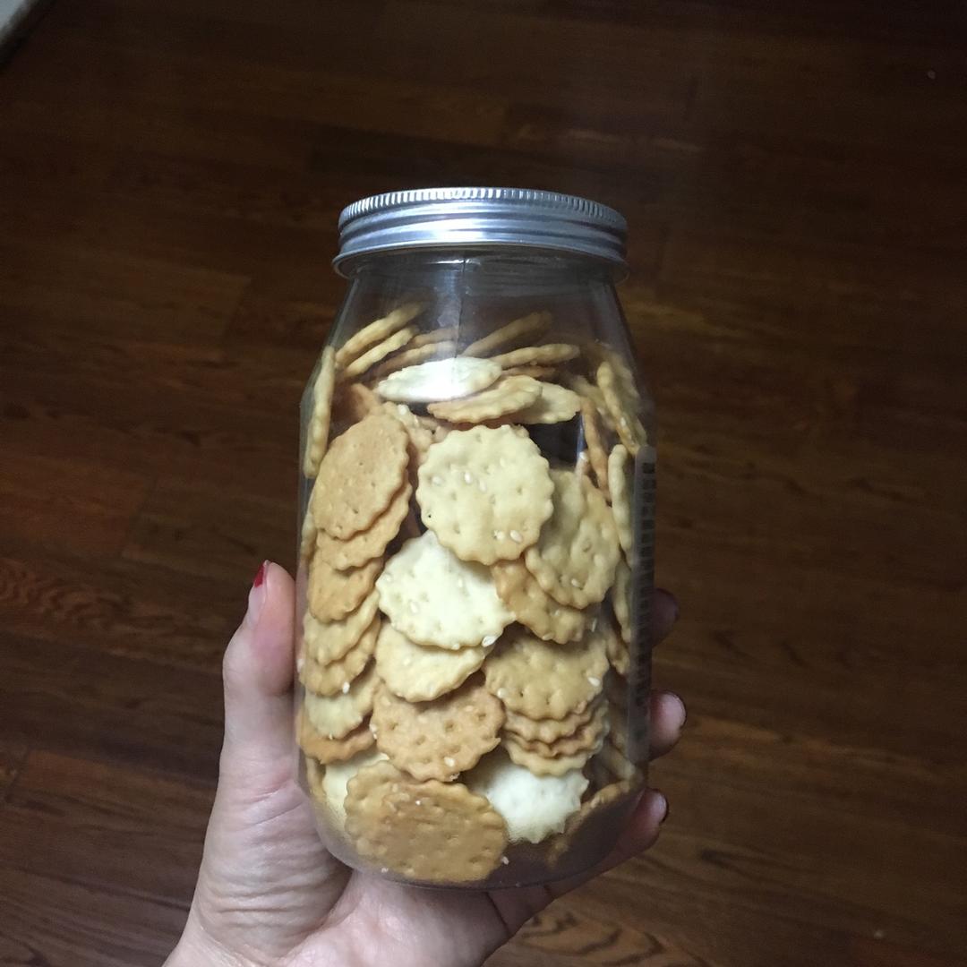无糖葱香梳打饼干