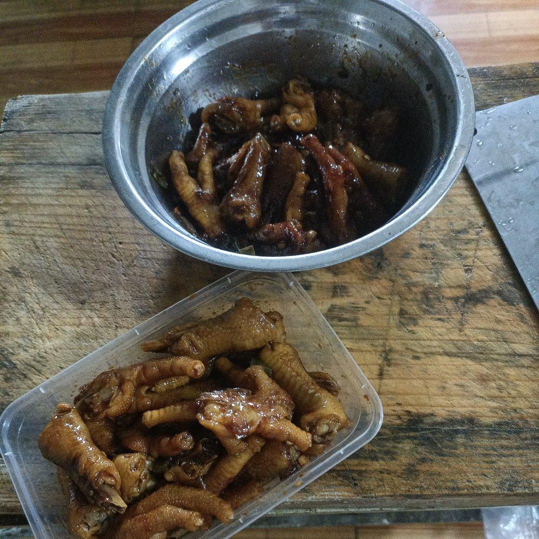 卖了十几年鸡爪的阿姨教我做的蒜香鸡爪