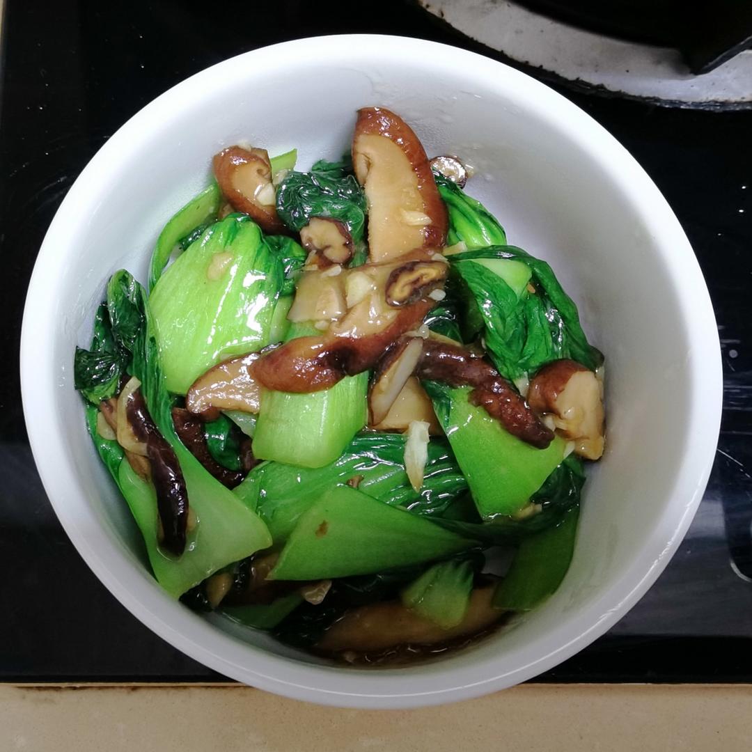 香菇油菜（简单快手）