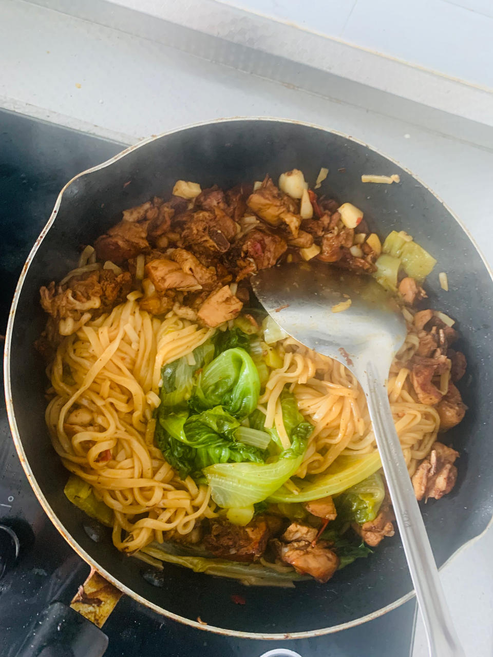 大盘鸡焖面
