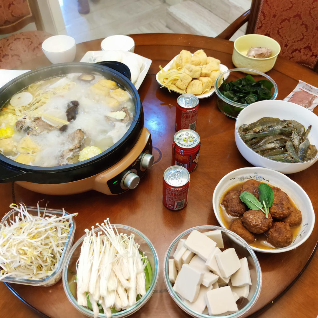 【骨汤火锅】