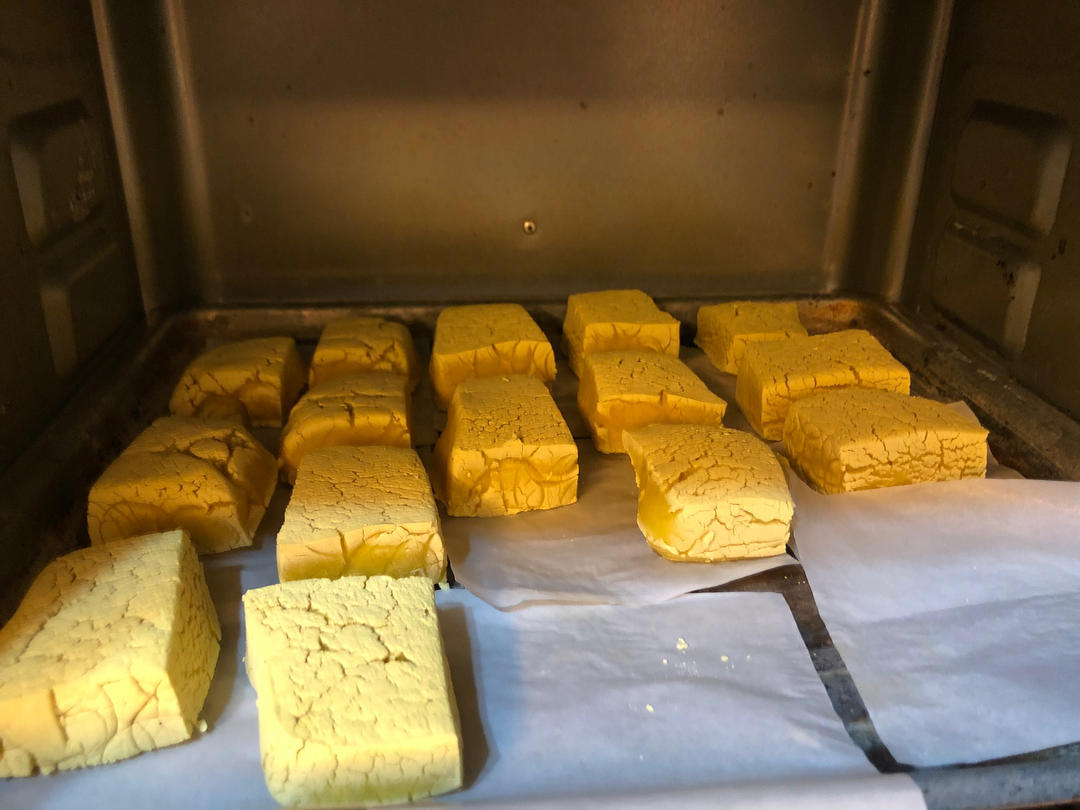 脆皮南瓜饼 | 低脂软糯，做法巨简单