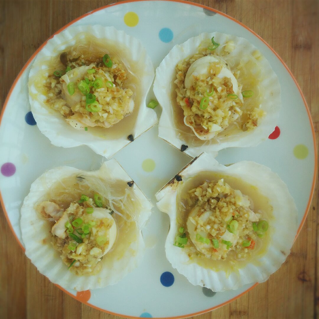 蒜蓉粉丝蒸扇贝