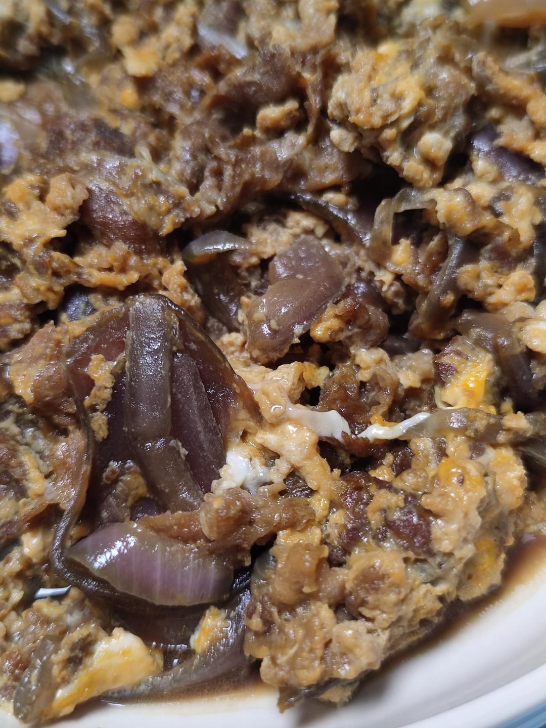 洋葱滑蛋肥牛卷/饭。一个人也要好好吃饭
