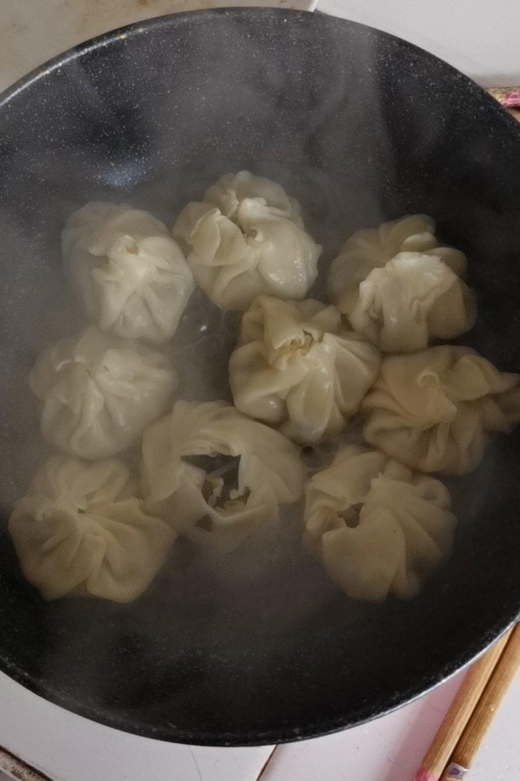 玲珑剔透小笼水煎包(饺子皮版)
