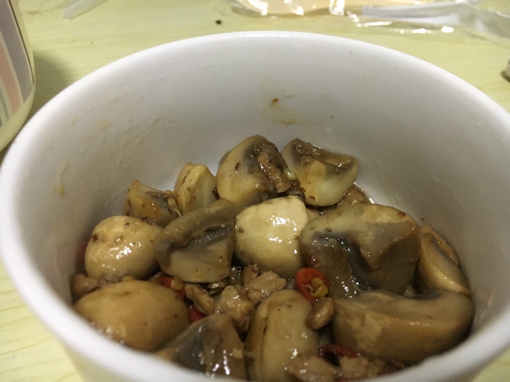 “鲜”美的简单快手菜——素炒鲜口蘑