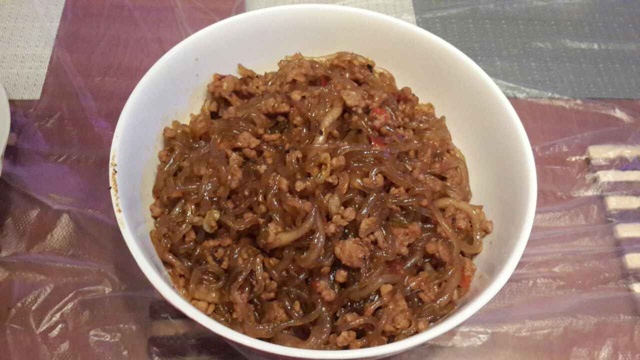 肉末粉丝煲