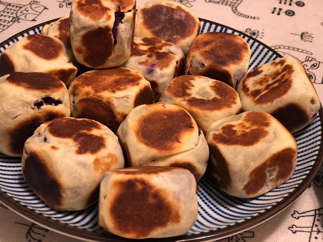 胖胖的牛角包
