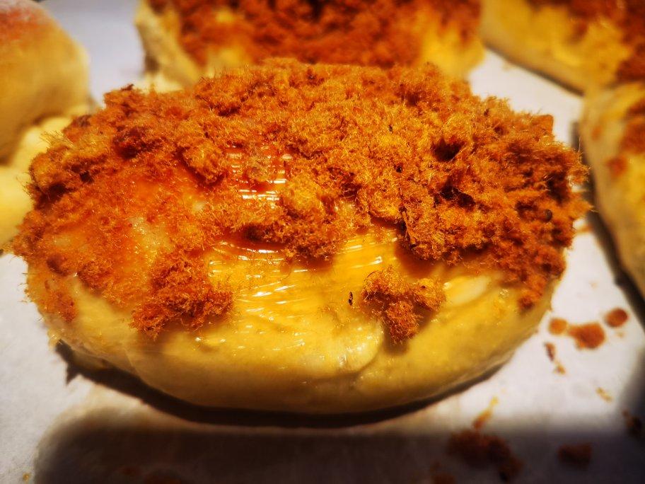 灵魂出窍的肉松面包