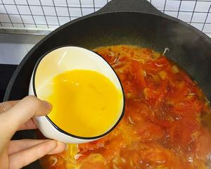 你没试过的西红柿鸡蛋紫菜汤的做法 步骤7