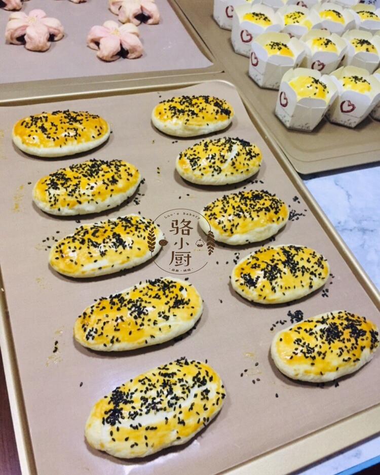 芝麻椒盐牛舌饼（北京小吃）