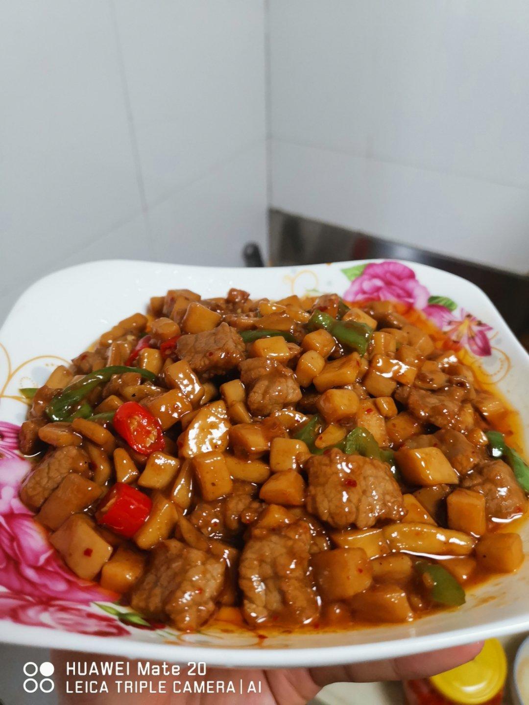 家常菜~杏鲍菇烧牛肉粒