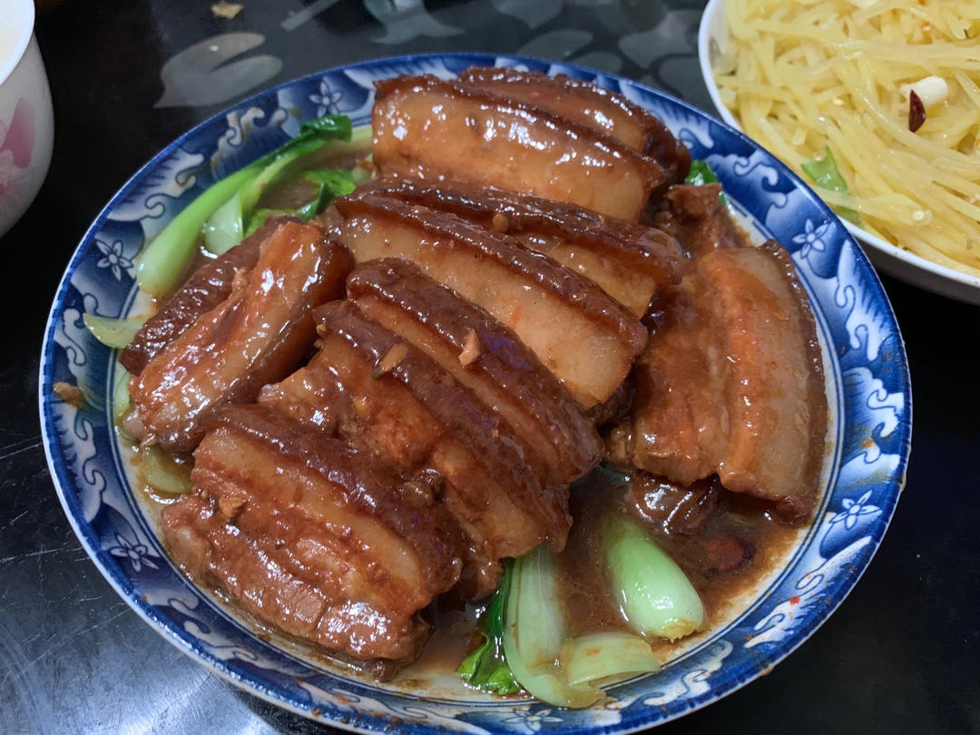 南乳扣肉，一个小技巧，新手也能轻松做到