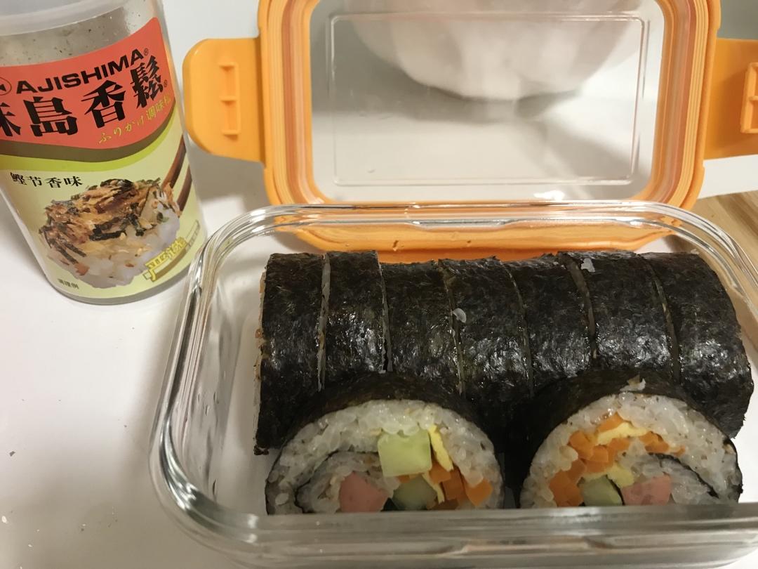 自制寿司（含寿司醋配方和超详细寿司卷法）