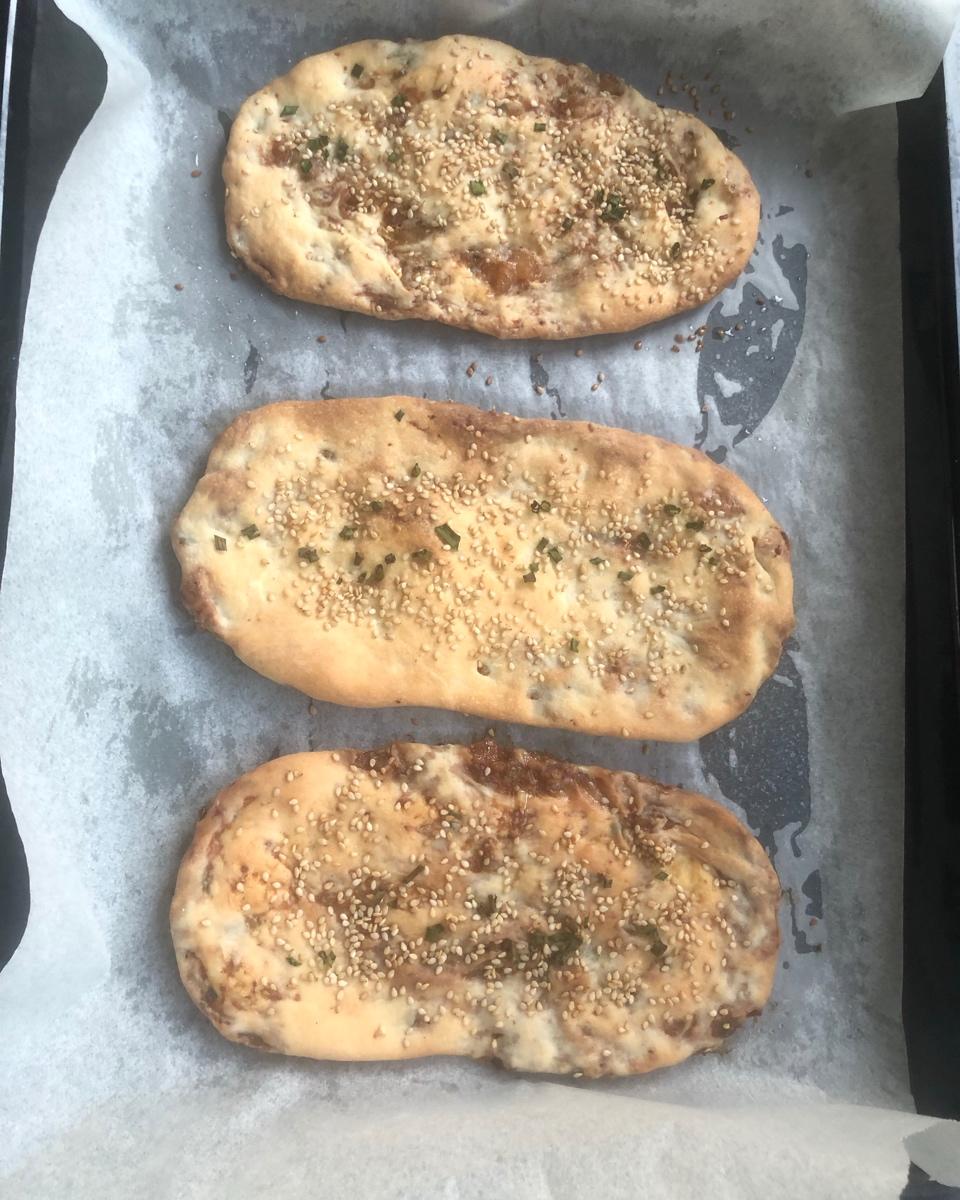 👩‍🍳香喷喷的榨菜鲜肉锅盔～吃一次忘不了💁🏻‍♀️