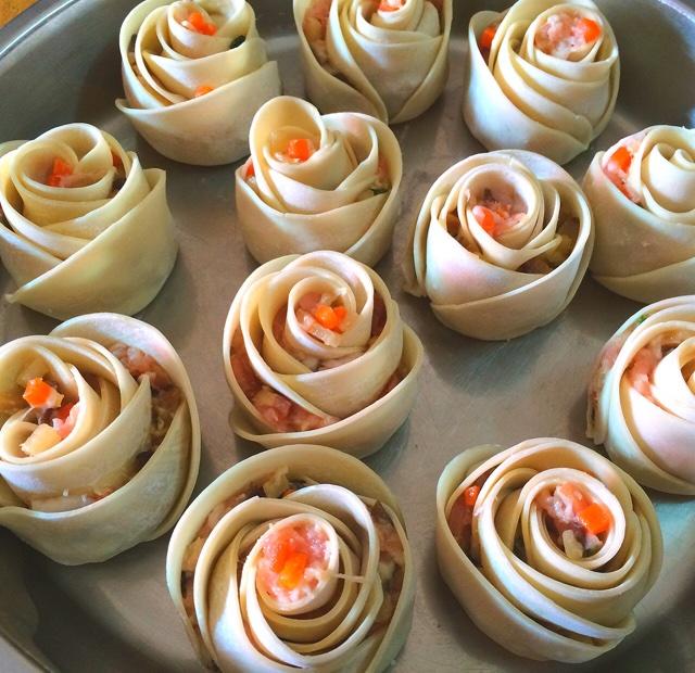 mis月弯弯做的玫瑰花饺子