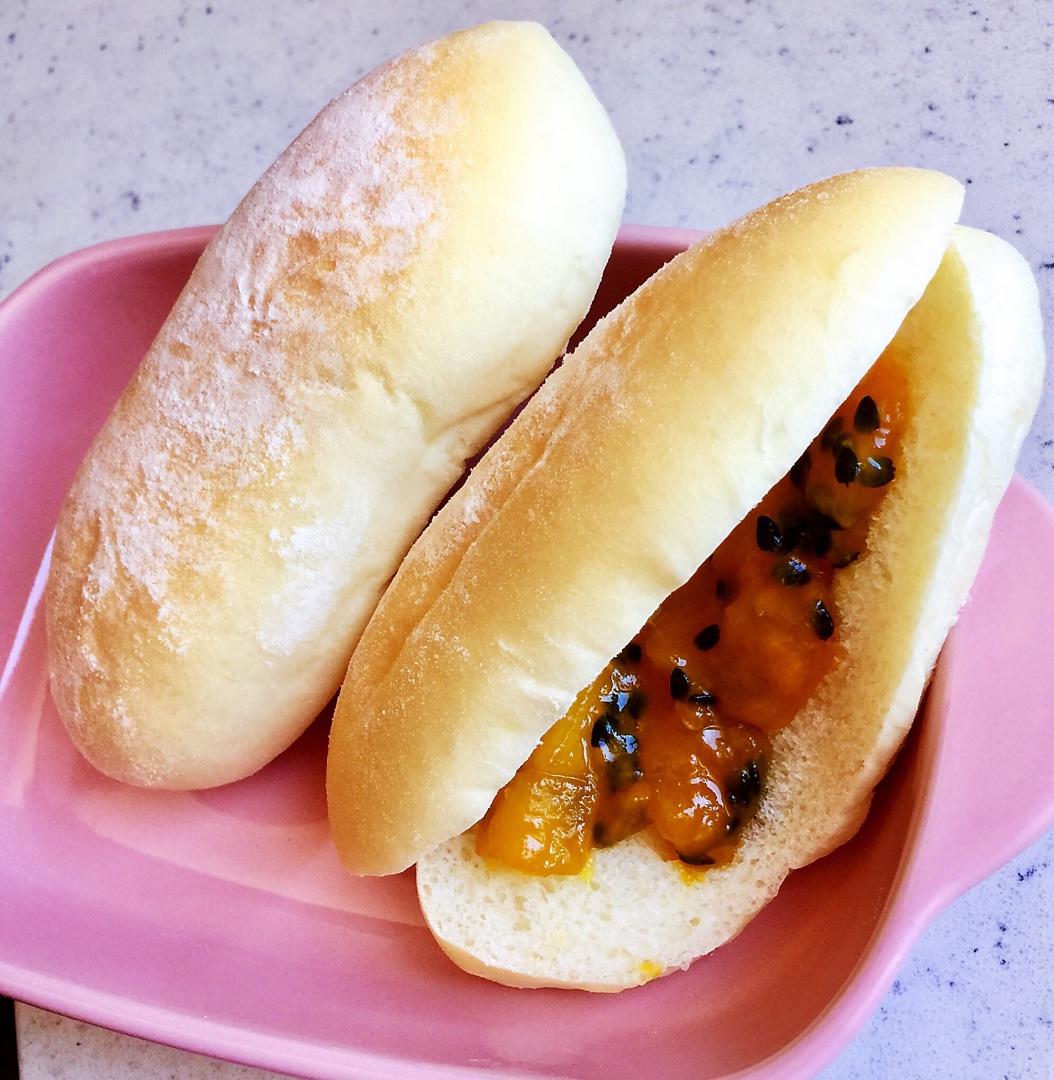 牛奶白面包