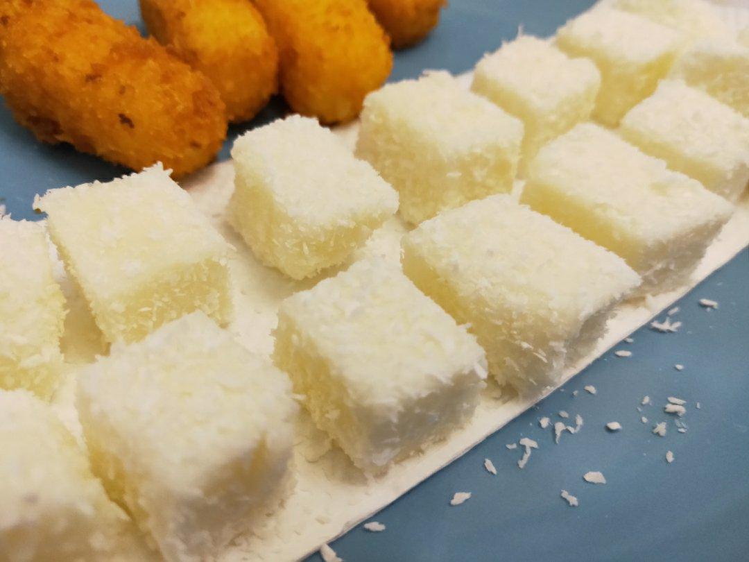 椰子奶糕（附上脆炸鲜奶做法）