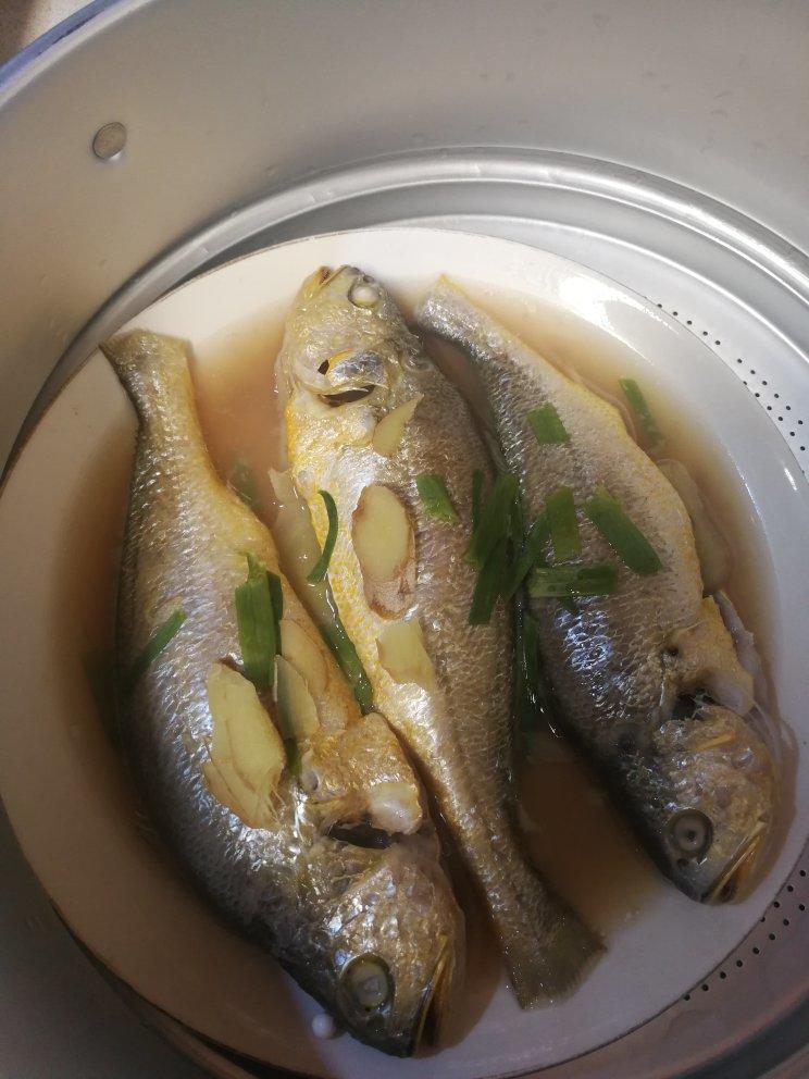 清蒸小黄鱼