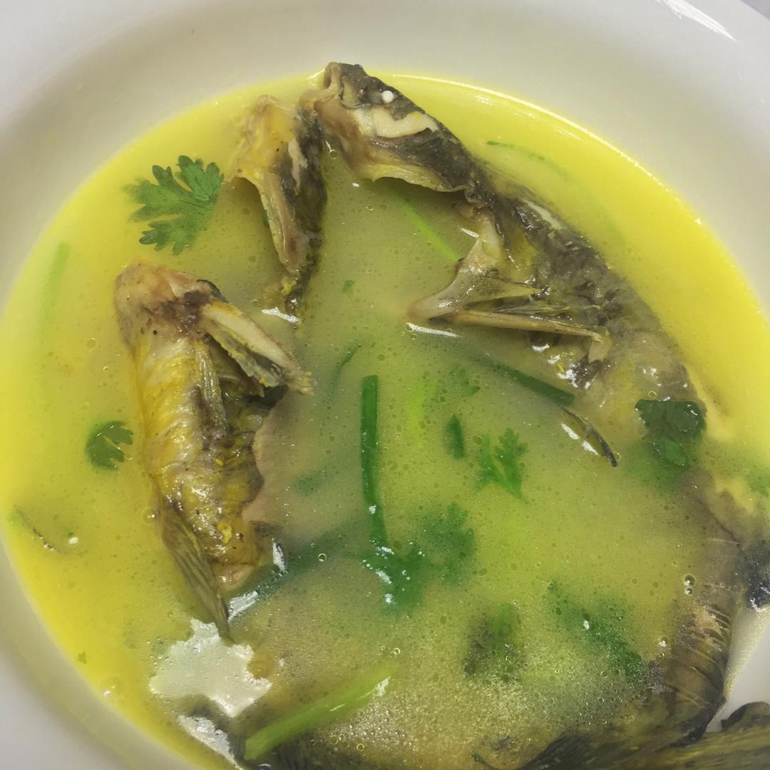 昂子鱼豆腐汤