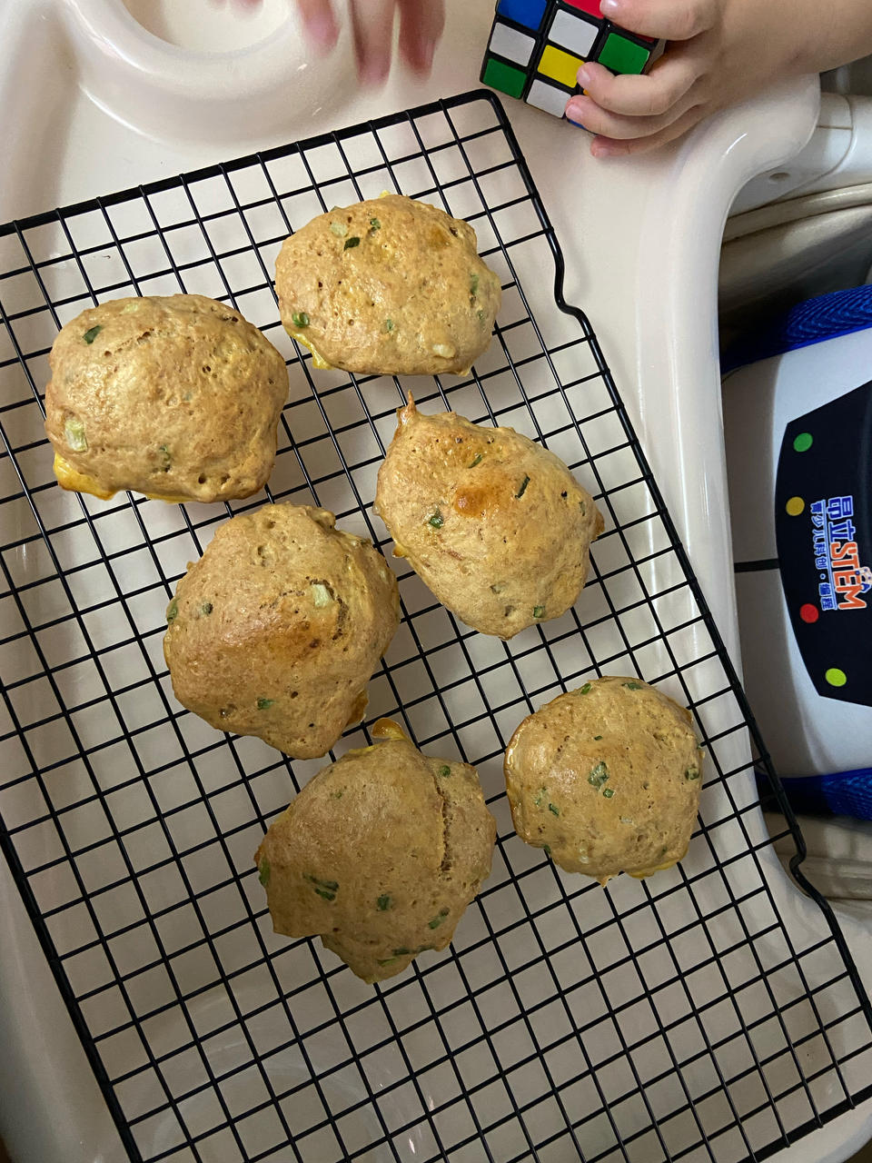 10+ 香葱肉松司康，不发酵不揉面，超级快手味道好！