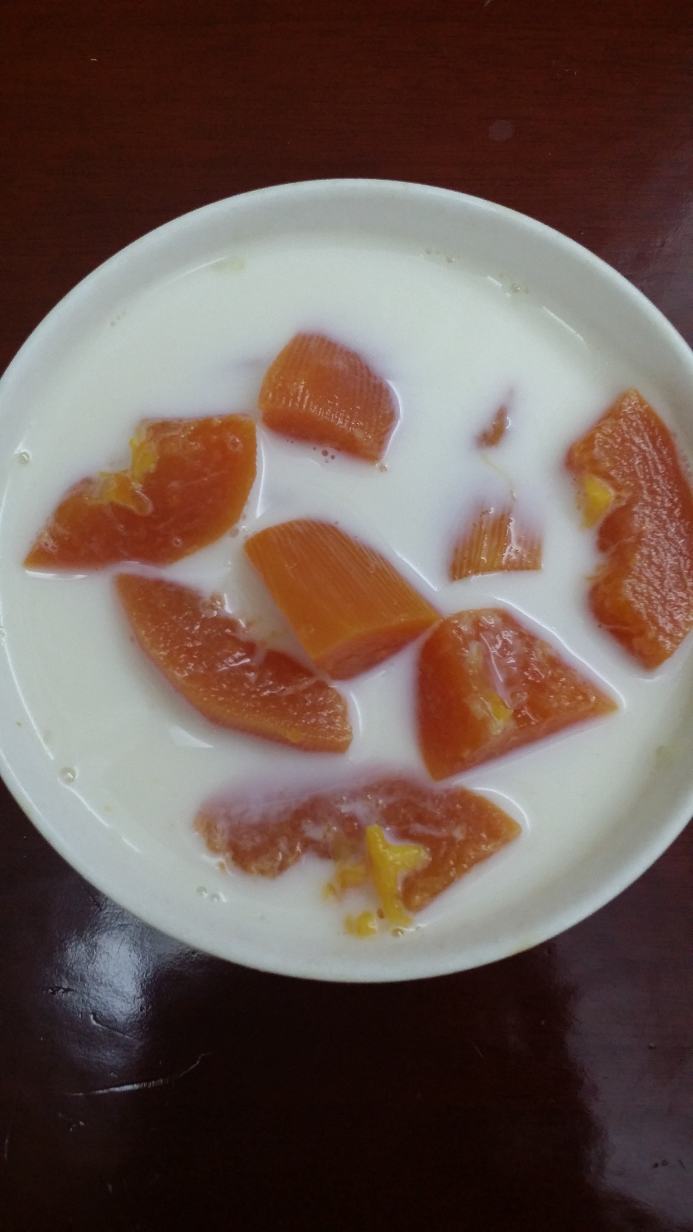 兰兰美容会所做的木瓜牛奶