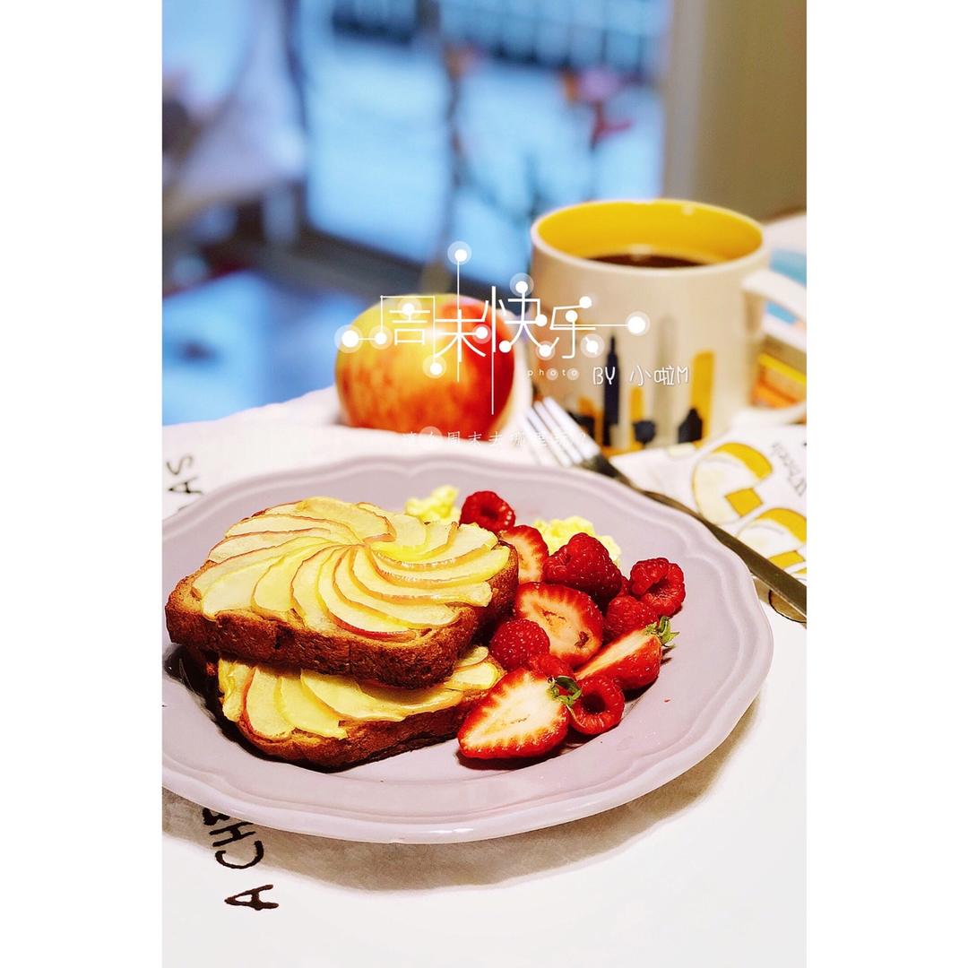 苹果肉桂烤土司