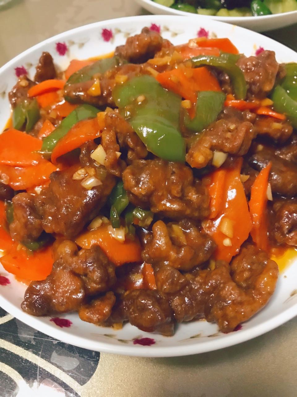 海的这头做的东北名菜--溜肉段